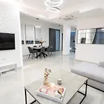 Villa Pasadra