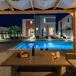 Pasadra Villa